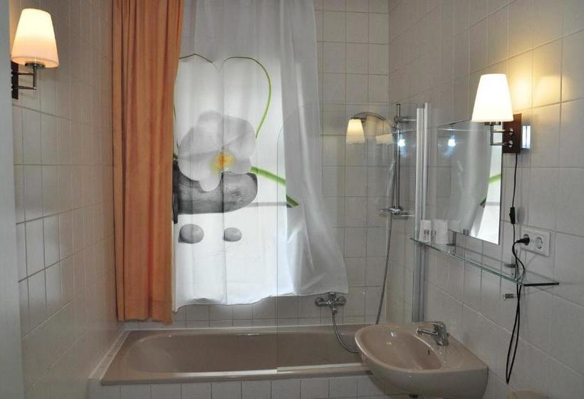 فندق Pension Leipzig Georgplatz