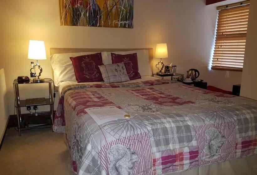 فندق Redhill House Brs Airport