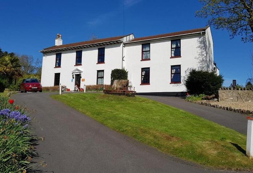 فندق Redhill House Brs Airport