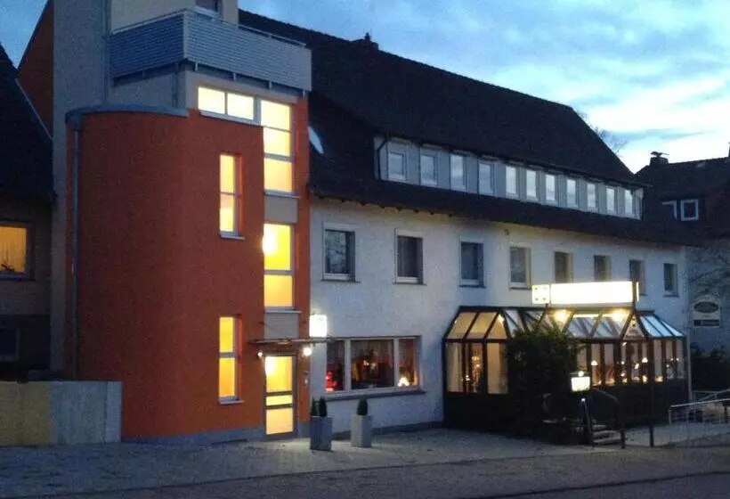 Отель Restaurant Zum Roeddenberg