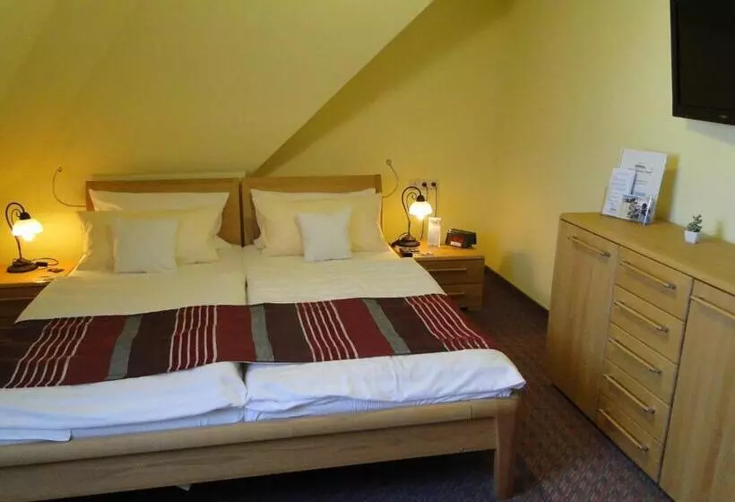 ホテル Rhöner Land Garni Bed & Breakfast