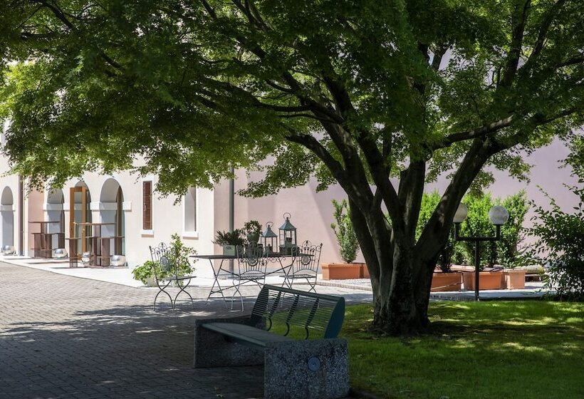 Отель Ristorante Fior