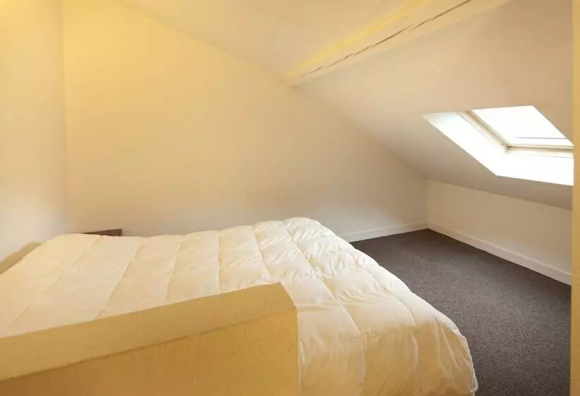 Отель Résidence Château Des Magnans By Nevesol