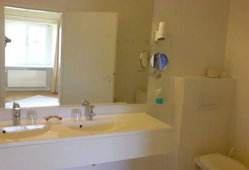 Hotel Schloss Wedendorf