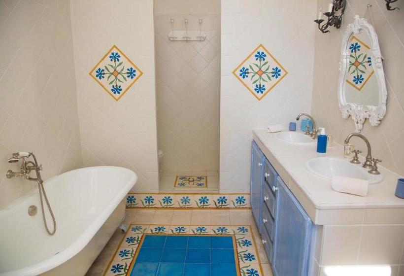 Отель Villa Aurenjo