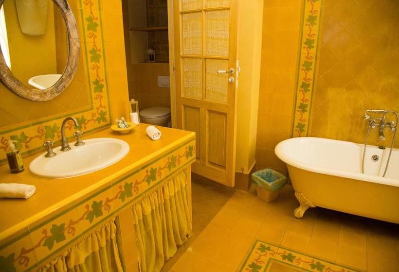 Отель Villa Aurenjo