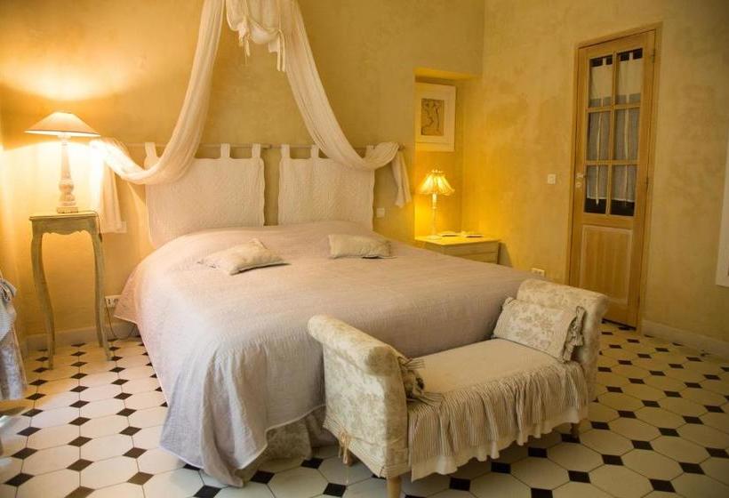 Отель Villa Aurenjo