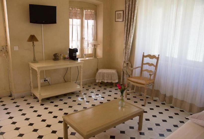 Отель Villa Aurenjo