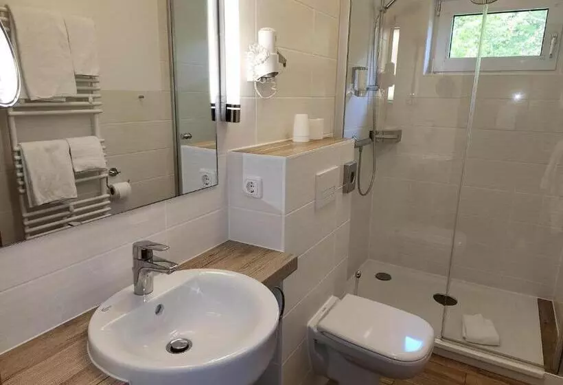 호텔 Zur Erholung & Restaurant Amme's Landhaus