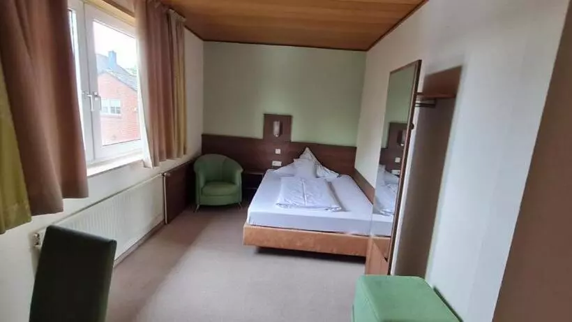 호텔 Zur Erholung & Restaurant Amme's Landhaus