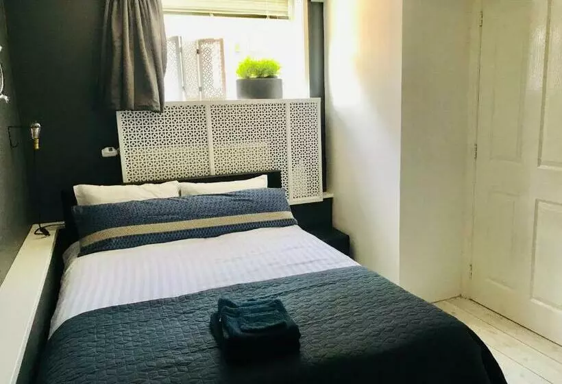 تختخواب و صبحانه Homestay Harlingen