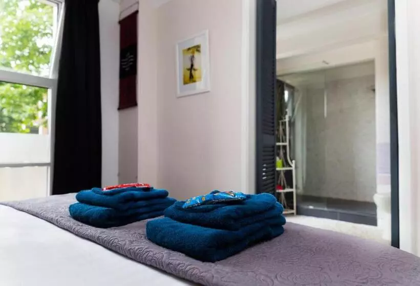 تختخواب و صبحانه Homestay Harlingen