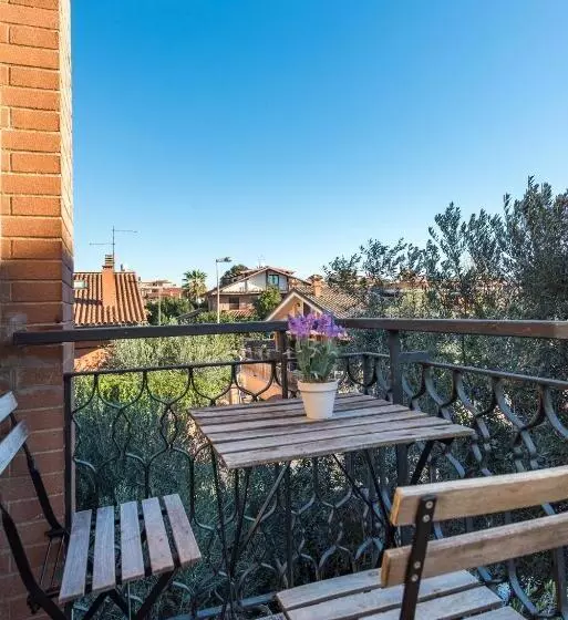 تختخواب و صبحانه Travelershome Ciampino Rooms