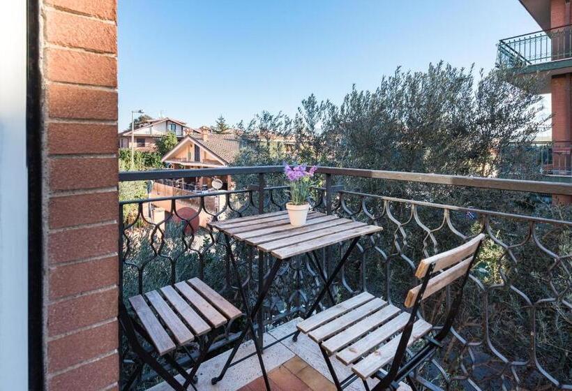 مبيت وإفطار Travelershome Ciampino Rooms