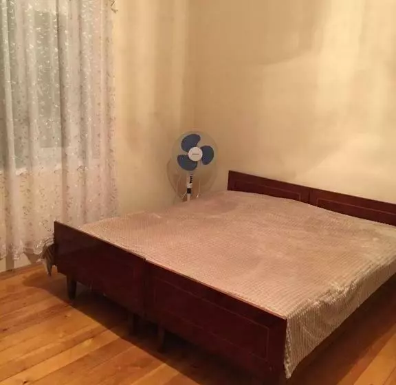 پانسیون Apsua Home