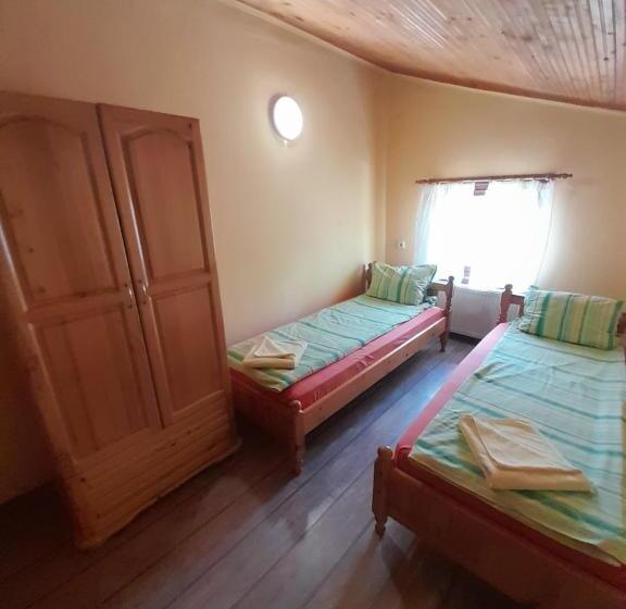 پانسیون Guest House Lorian