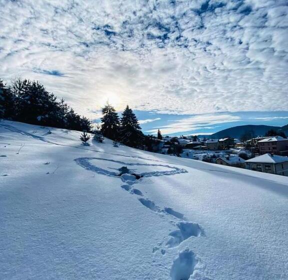 پانسیون Guest House Lorian