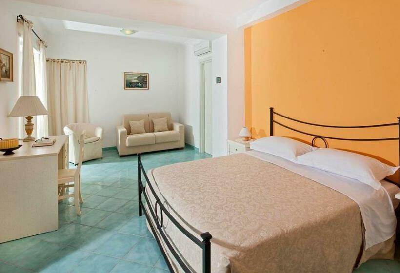 پانسیون Parco Vittoria Holidays House