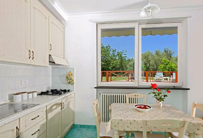 پانسیون Parco Vittoria Holidays House