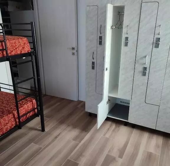 Retkeilymaja Cornizzolo Bed Breakfast