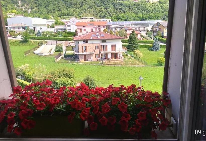 旅馆 Cornizzolo Bed Breakfast