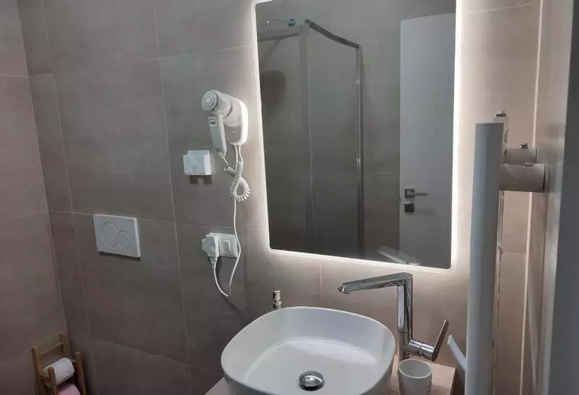 Retkeilymaja Cornizzolo Bed Breakfast