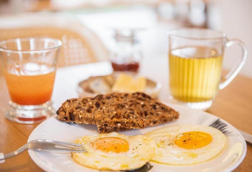 فندق Hôtel Sport & Spa, Ile D Ouessant, The Originals Collection