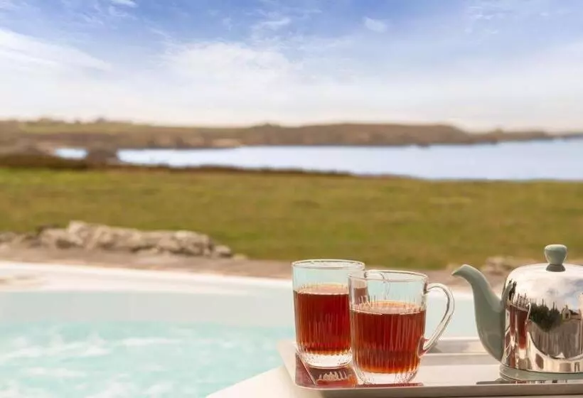 Hotelli Hôtel Sport & Spa, Ile D Ouessant, The Originals Collection