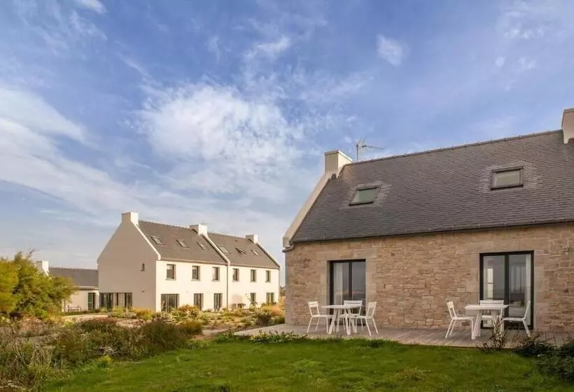 Hotelli Hôtel Sport & Spa, Ile D Ouessant, The Originals Collection