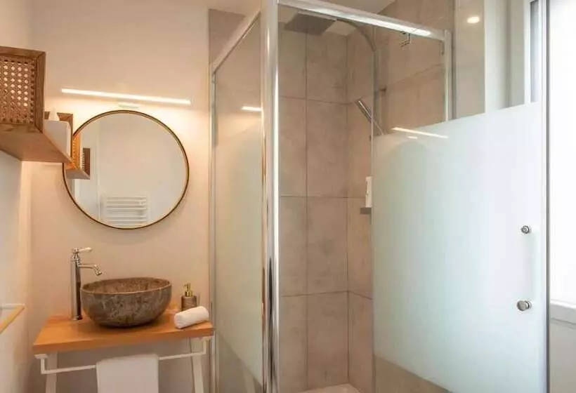 Hotelli Hôtel Sport & Spa, Ile D Ouessant, The Originals Collection