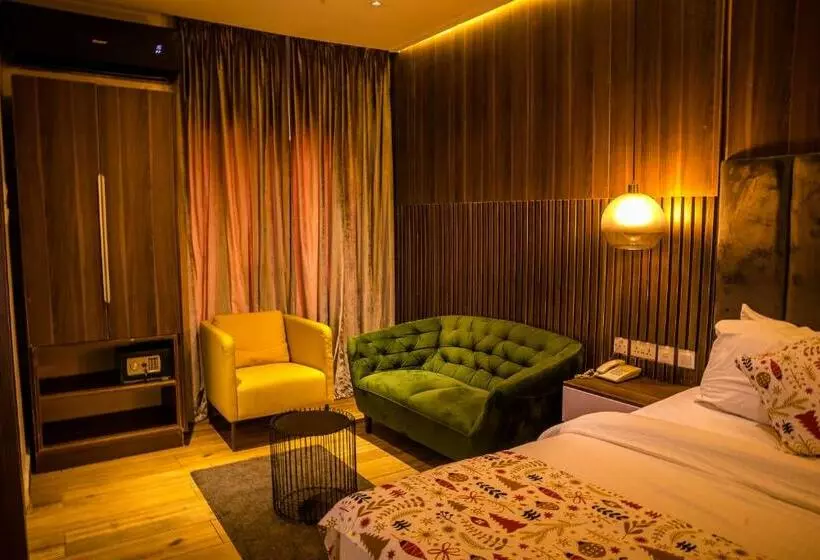 هتل Mainstay Apartment & Suites