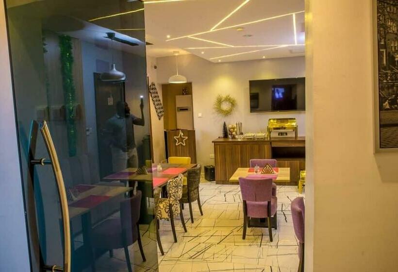 בית מלון כפרי Mainstay Apartment & Suites