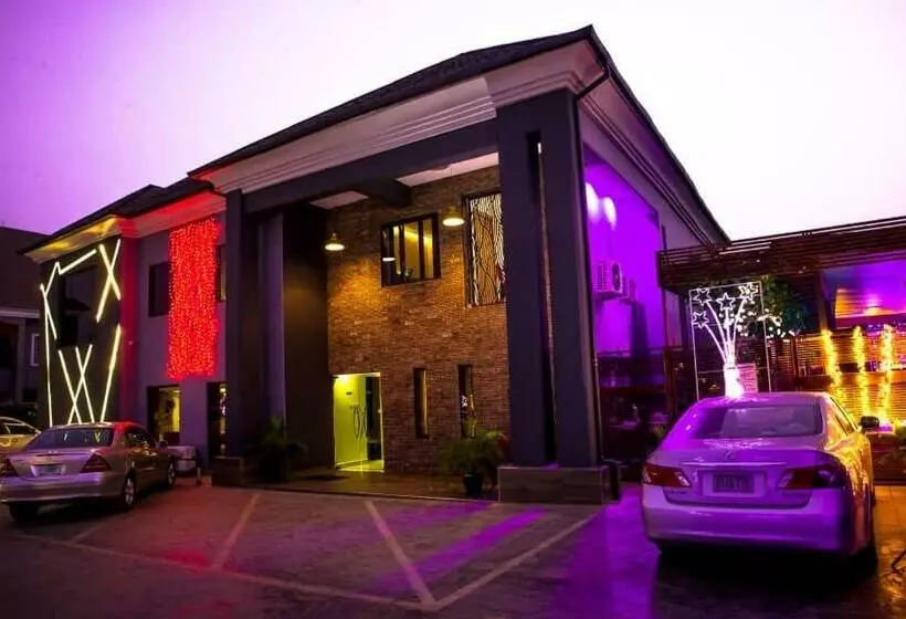 هتل Mainstay Apartment & Suites