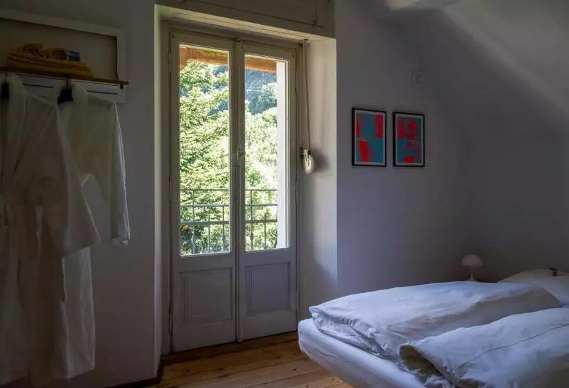 Hotelli Villa Pineta