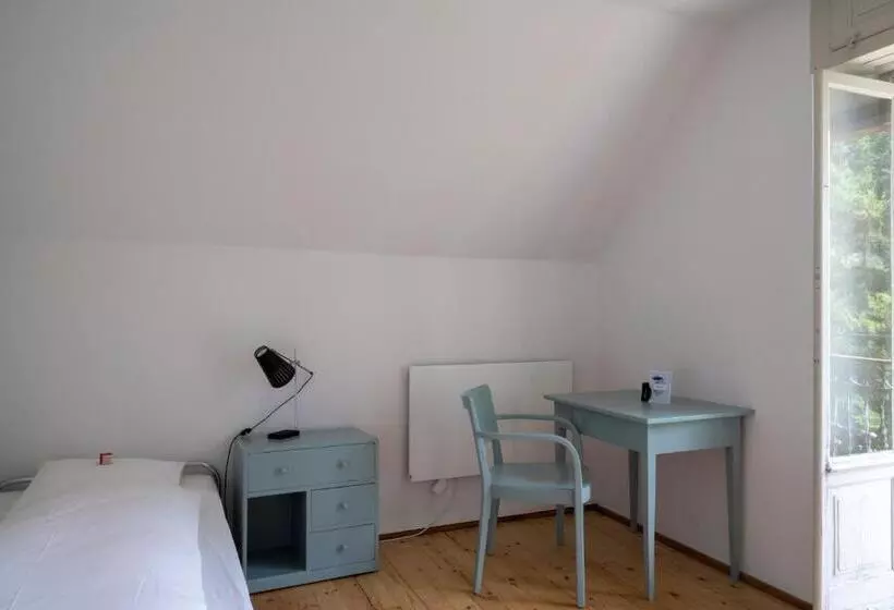 Hotelli Villa Pineta