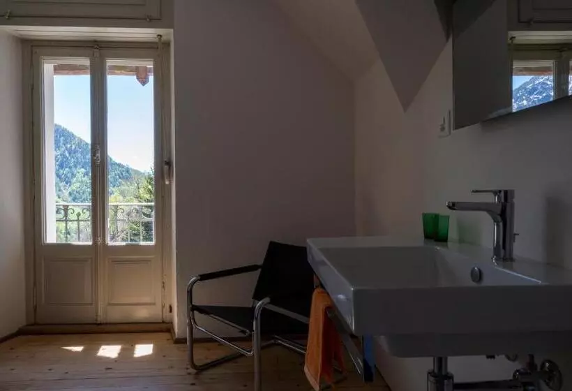 Hotelli Villa Pineta