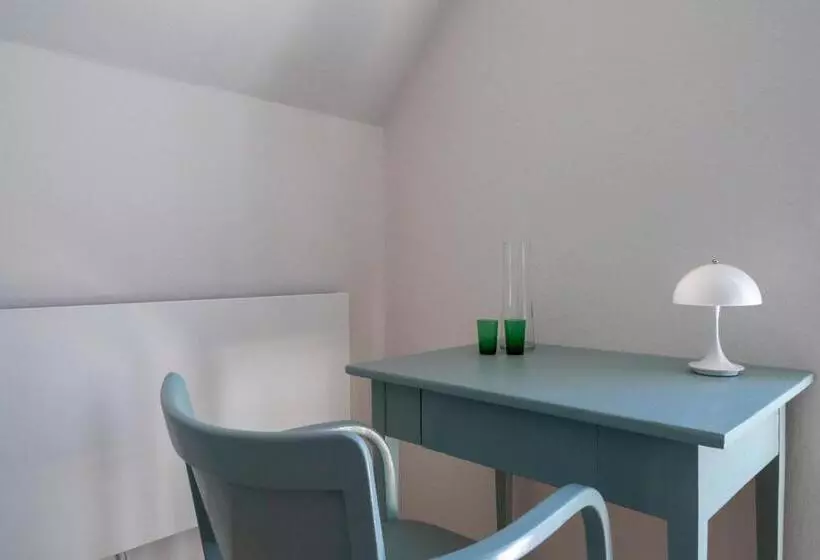 Hotelli Villa Pineta