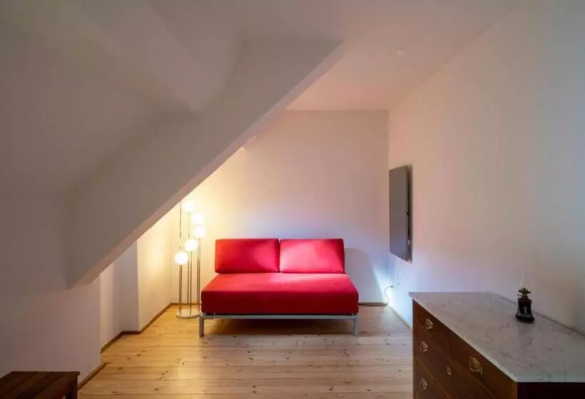 Hotelli Villa Pineta