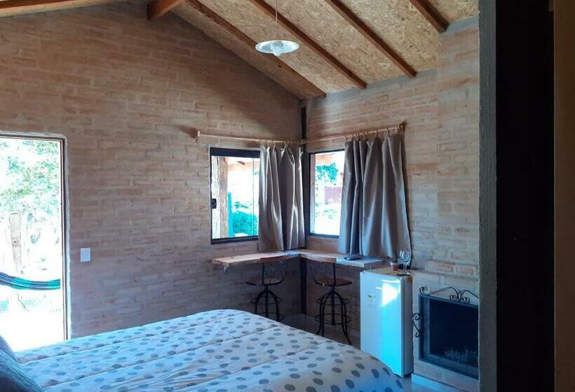 ペンション Chalé Aconchegante Com Hidromassagem