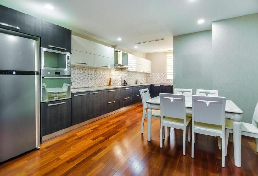 Megafun Residance B1