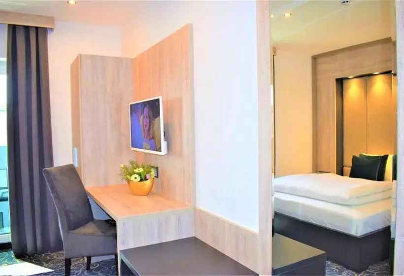 The Staycation By Lehmann Hotels