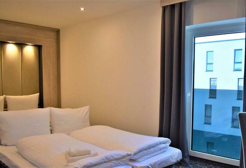 The Staycation By Lehmann Hotels