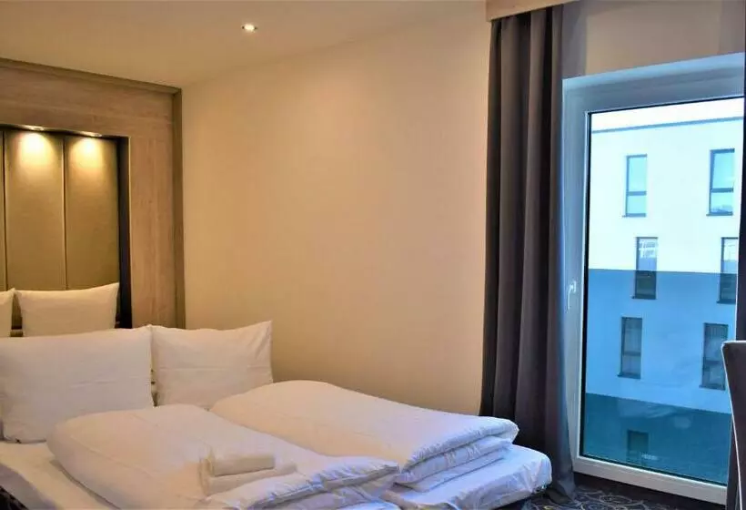 The Staycation By Lehmann Hotels