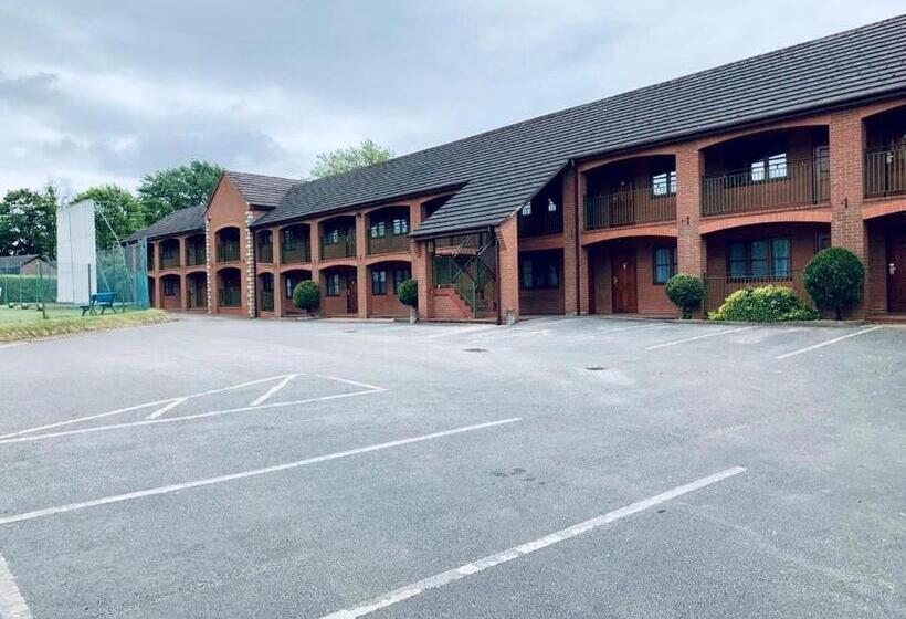 Tollgate Hotel & Leisure