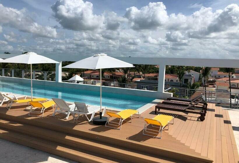 Truecost Deluxe Suites - Playa Bavaro - Free Wifi - Free Beach Club 