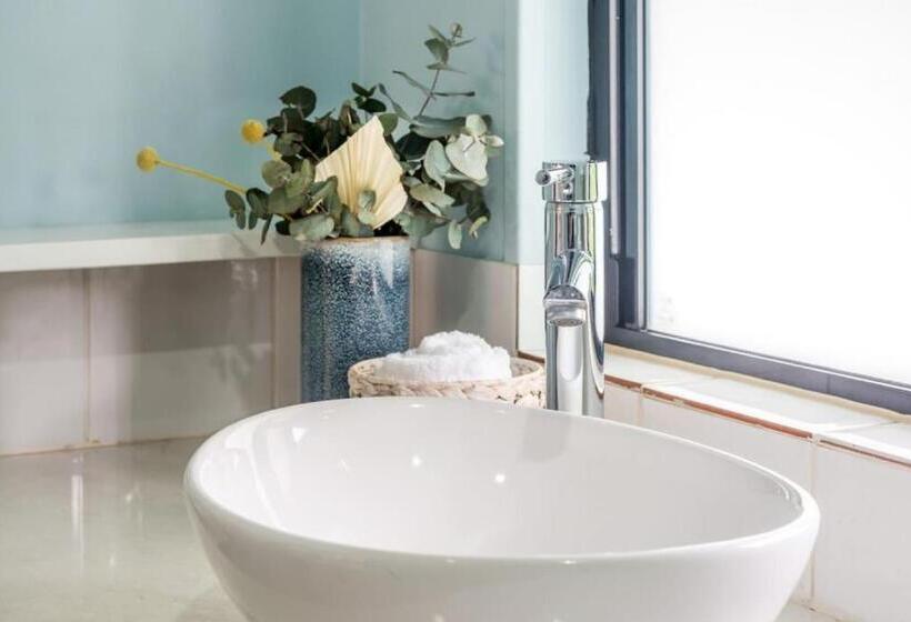 Bed & Breakfast Savannah House