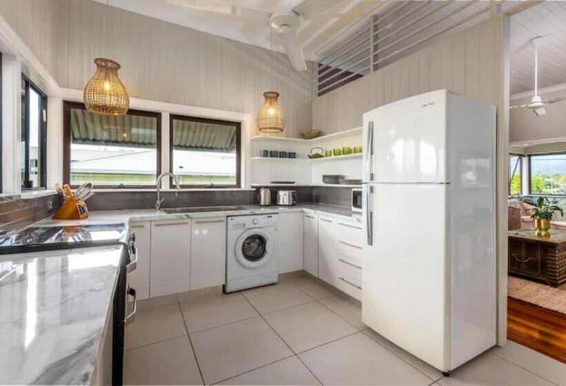 ベッドアンドブレックファースト Savannah House