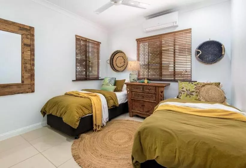 Aamiaismajoitus (B&B) Savannah House