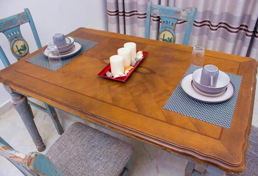 Bed and Breakfast Van Der Salle   Flovan Plaza