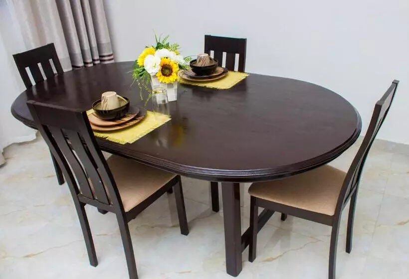 Aamiaismajoitus (B&B) Van Der Salle   Flovan Plaza